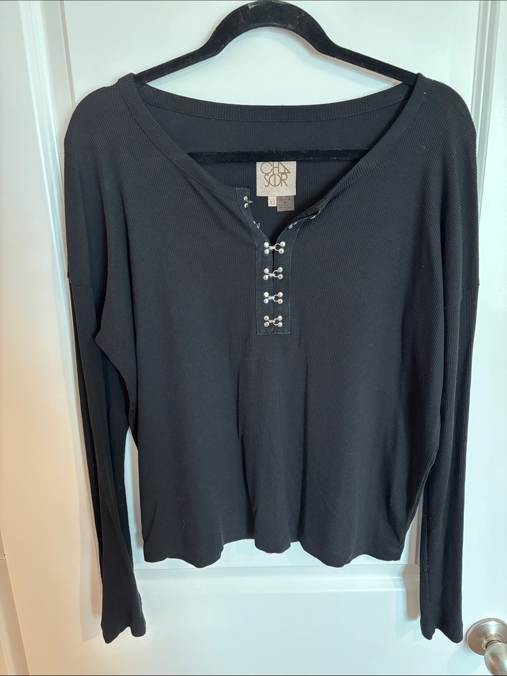 Chaser Black Long Sleeve Hook-Placket Ribbed Top